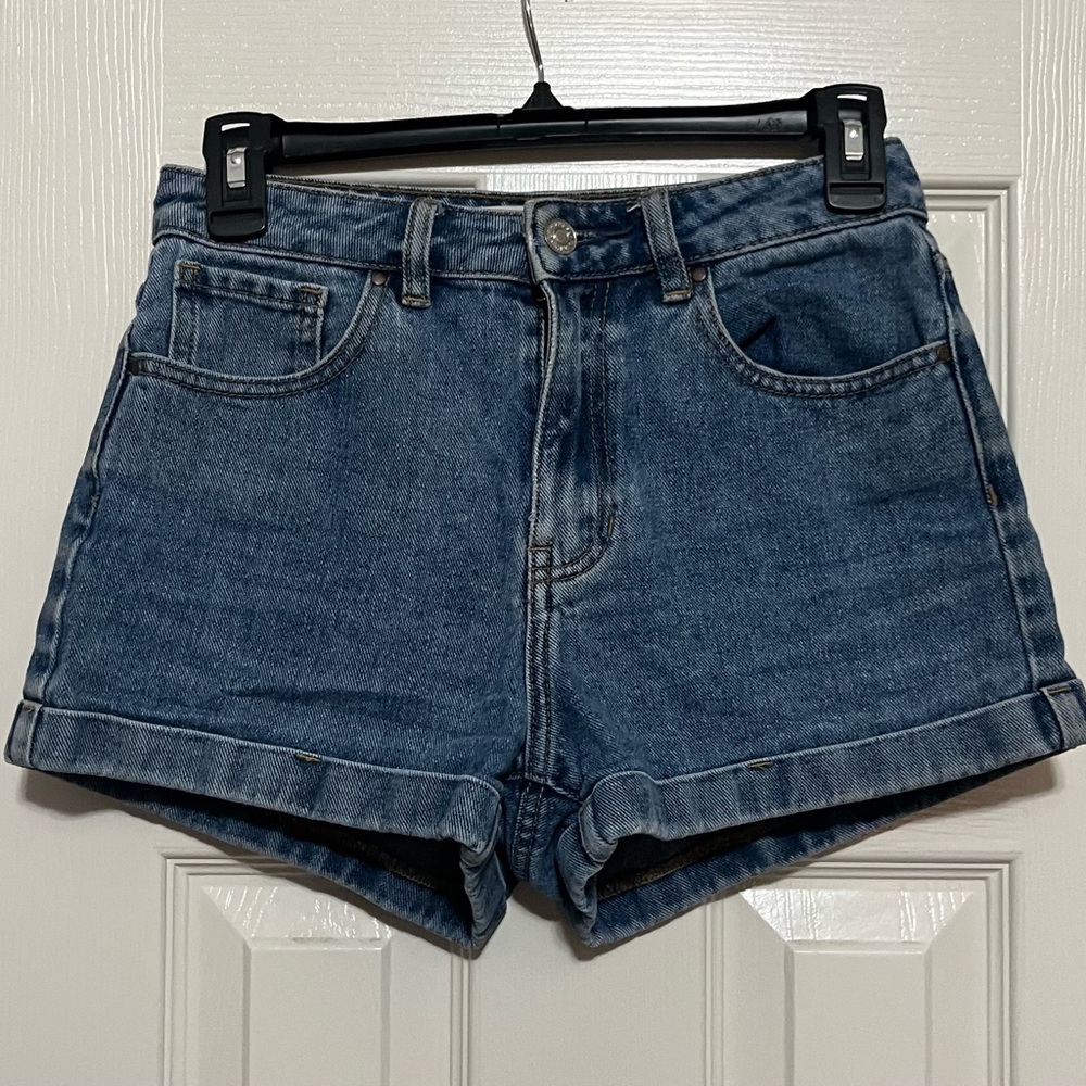 PacSun Mom Jean Shorts size 24